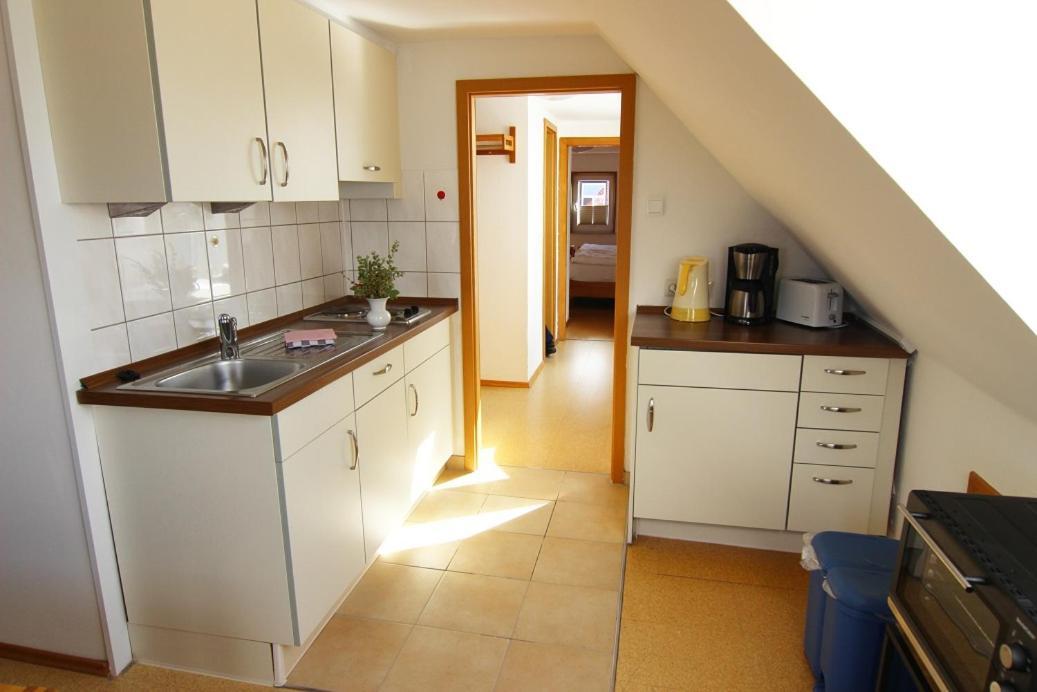 Haus Rena Am Suedstrand Borkum Bagian luar foto
