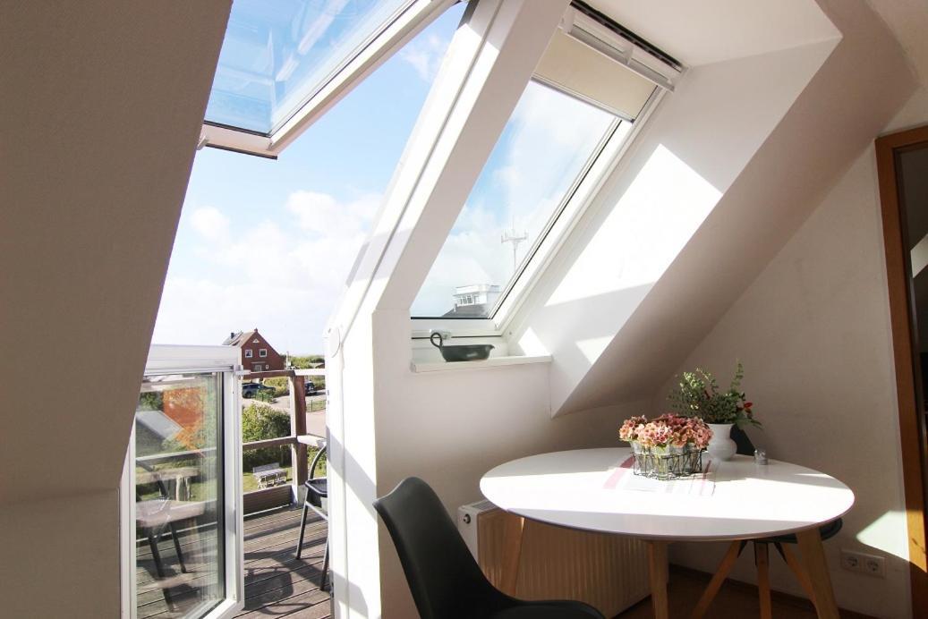 Haus Rena Am Suedstrand Borkum Bagian luar foto